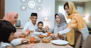TETAP SEHAT SAAT LEBARAN